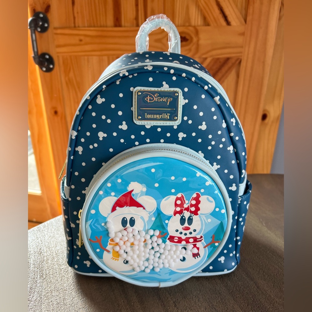 Disney Loungefly Mikey & Minnie Snowglobe